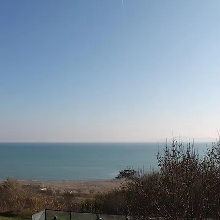 Family Lazuren Briag Hotel Burgas