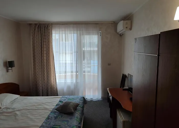 Hotel Family Lazuren Briag Burgas City