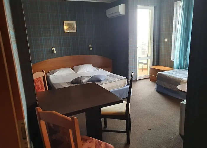 Hotell Family Lazuren Briag Burgas